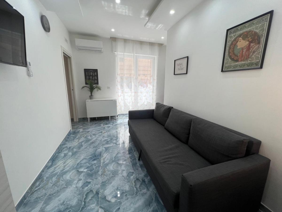 Borgo 1313 Napoli Apartment Ngoại thất bức ảnh