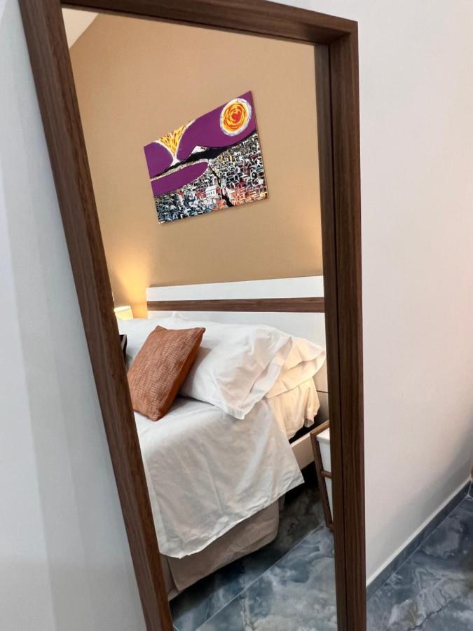 Borgo 1313 Napoli Apartment Ngoại thất bức ảnh
